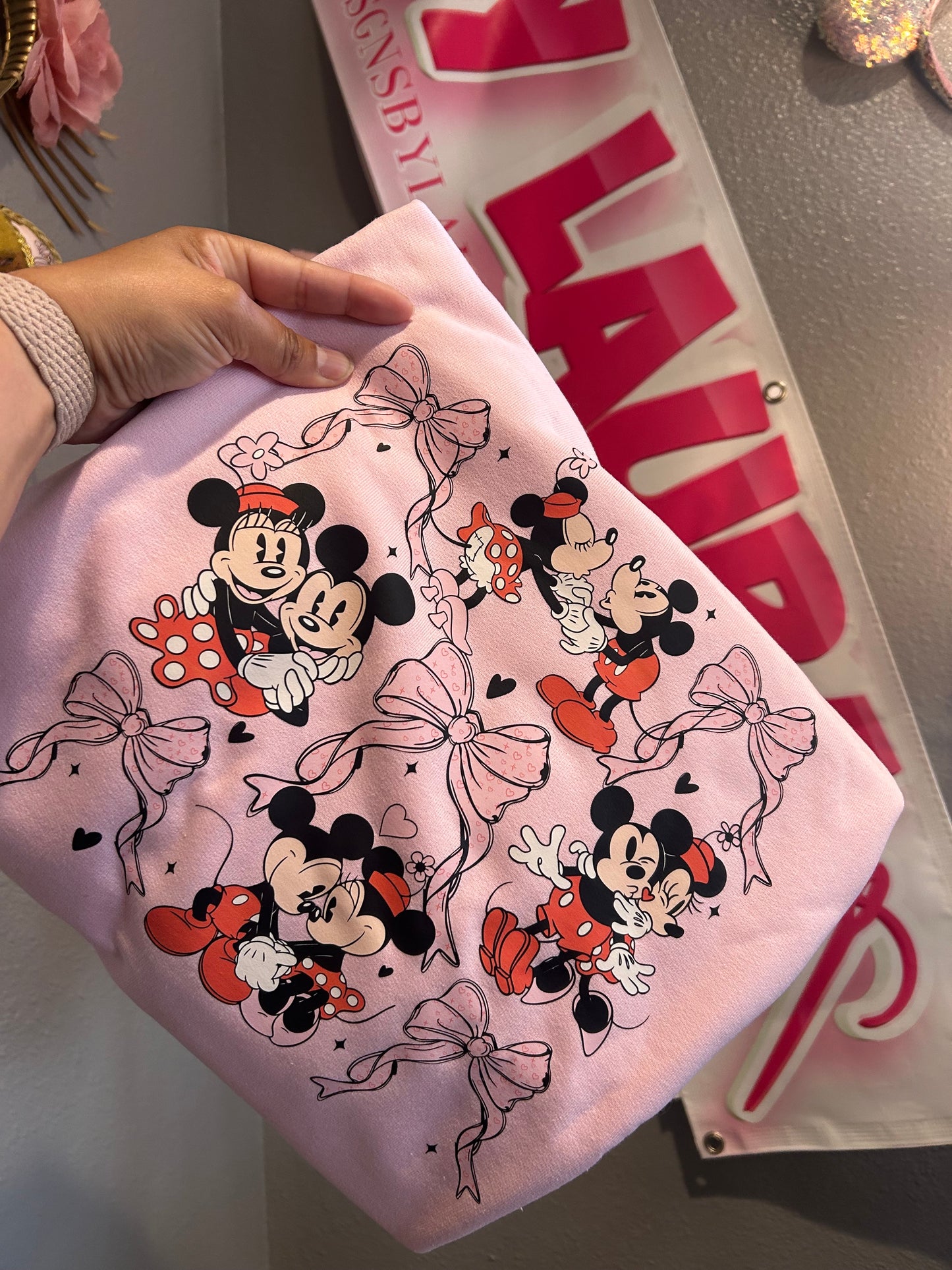 Heart Eyes and Bows- Light Color Bows