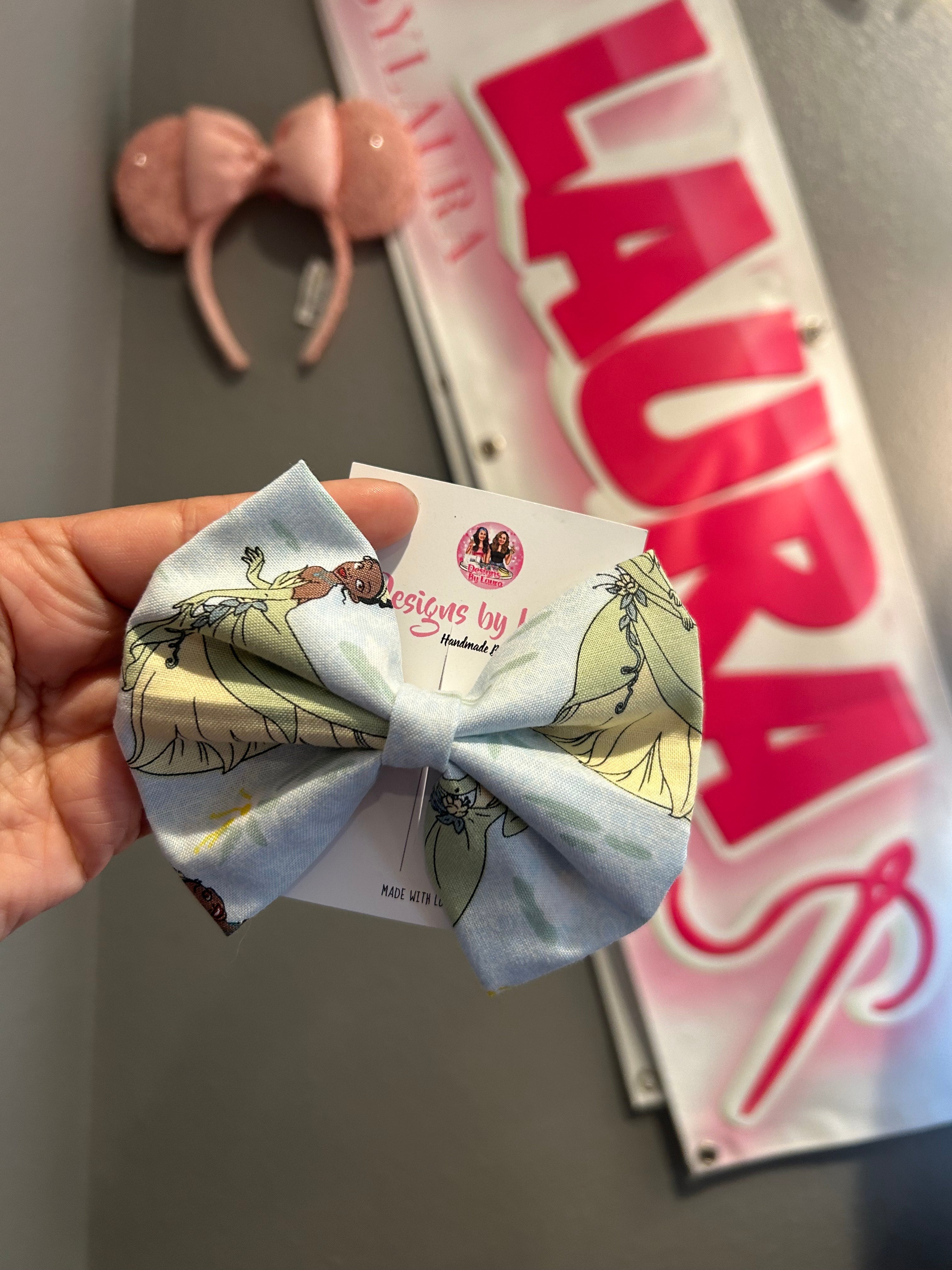 Down by the Bayou Bow Clip